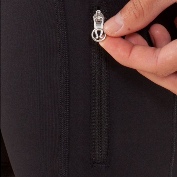 Lululemon | Run Speed Squad Skirt | Size 8 discontinued style - Picture 3 of 7